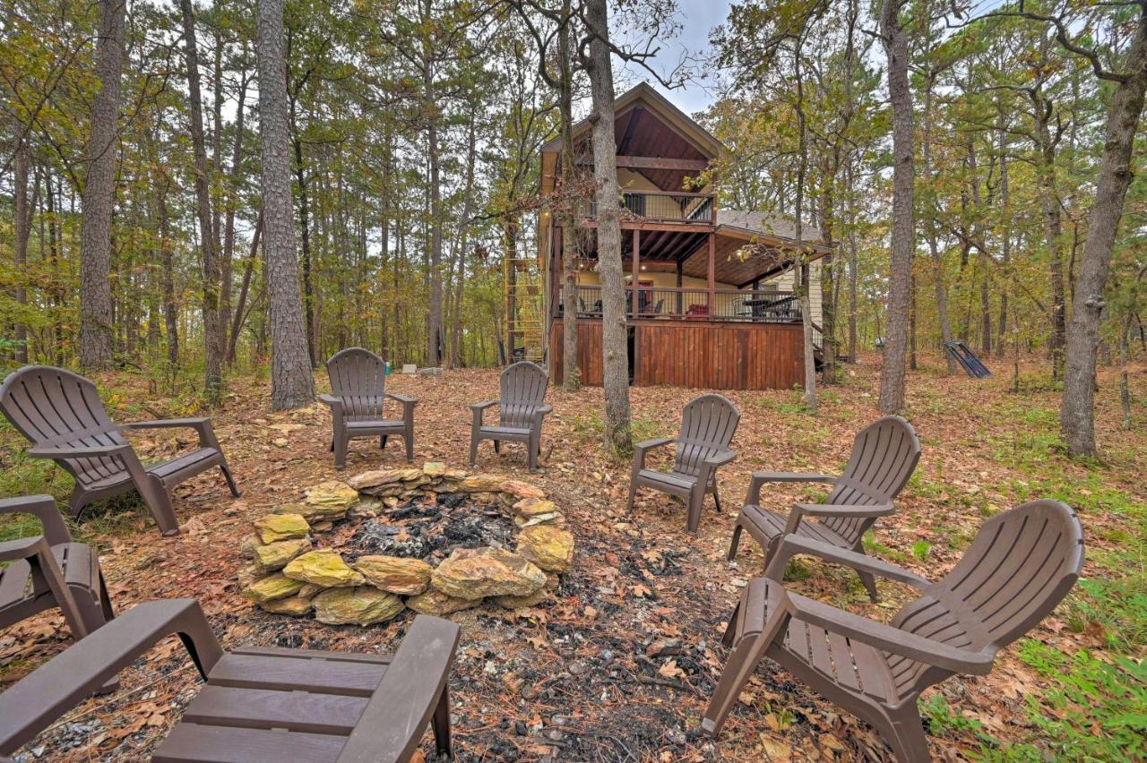 Tudor-Style Broken Bow Cottage With Hot Tub And Decks! Stephens Gap Exterior photo